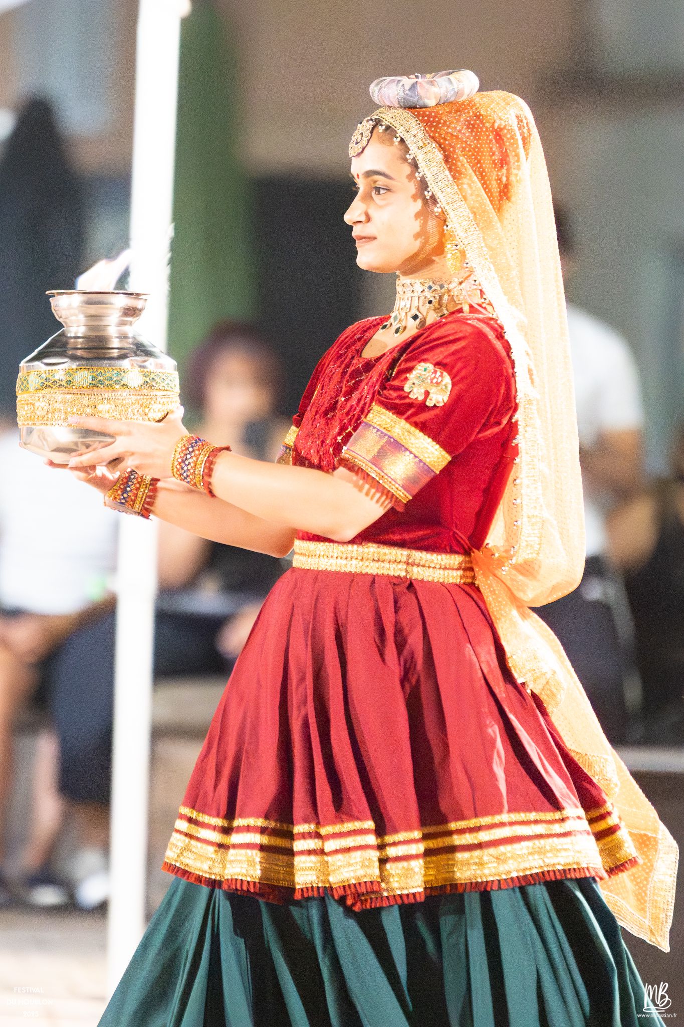 20250819 FOLIE BY NIGHT (INDE) MB 1